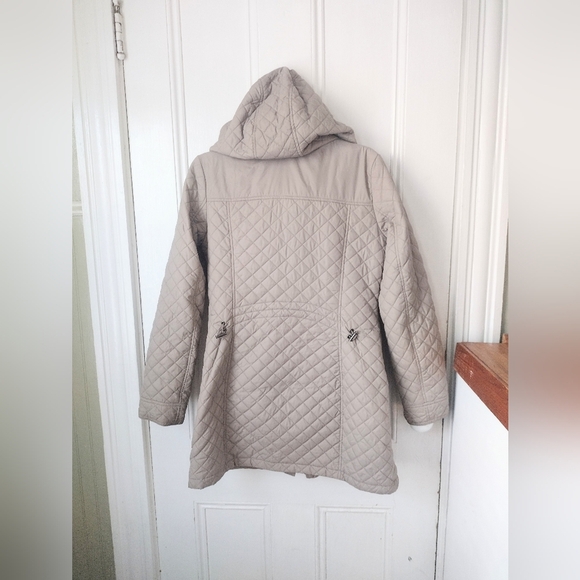 Steve Madden Women's Beige Winter Jacket Size Small - Picture 3 of 8